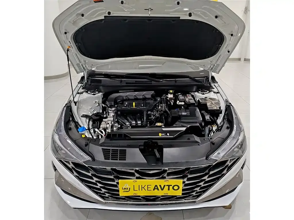 Hyundai Elantra 2022 из CN, фото 6