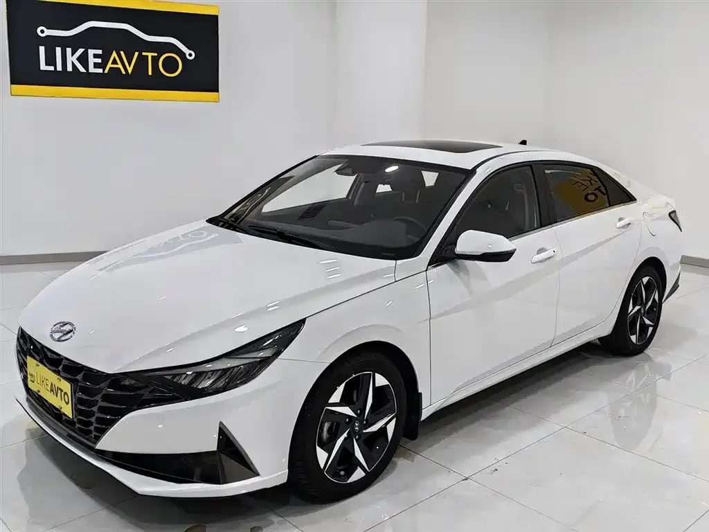 Hyundai Elantra 2022 из CN, фото 7