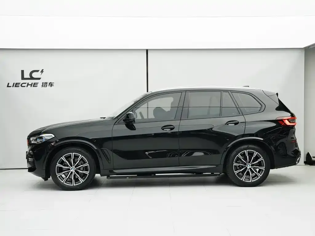 BMW X5 (Import) — фото 4