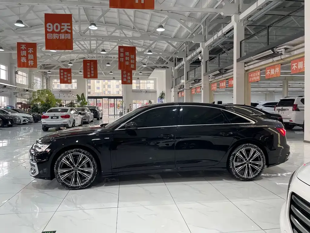Audi A6L 2025 из CN, фото 6