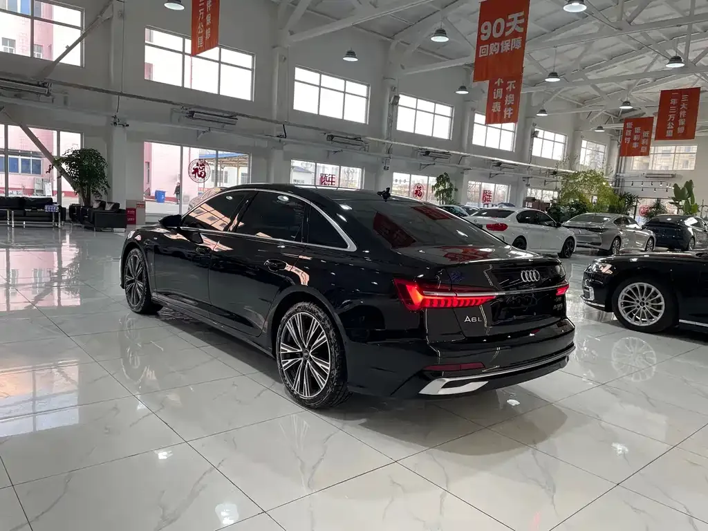 Audi A6L 2025 из CN, фото 9