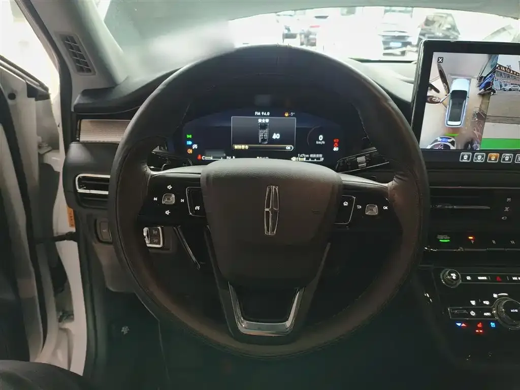Lincoln Corsair 2023 из CN, фото 3
