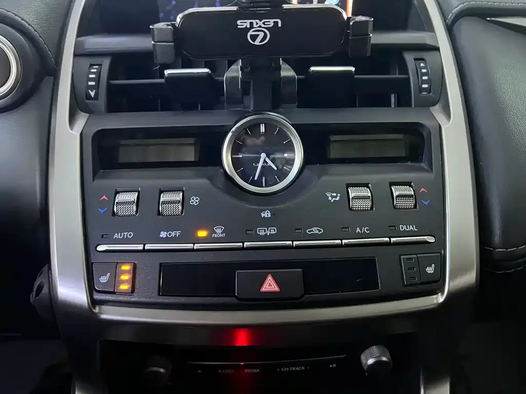 Lexus NX 2021 из CN, фото 6