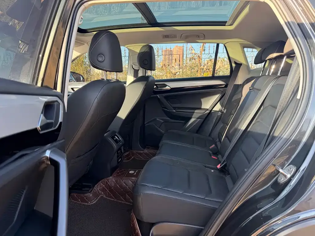 Volkswagen Tayron 2021 из CN, фото 10