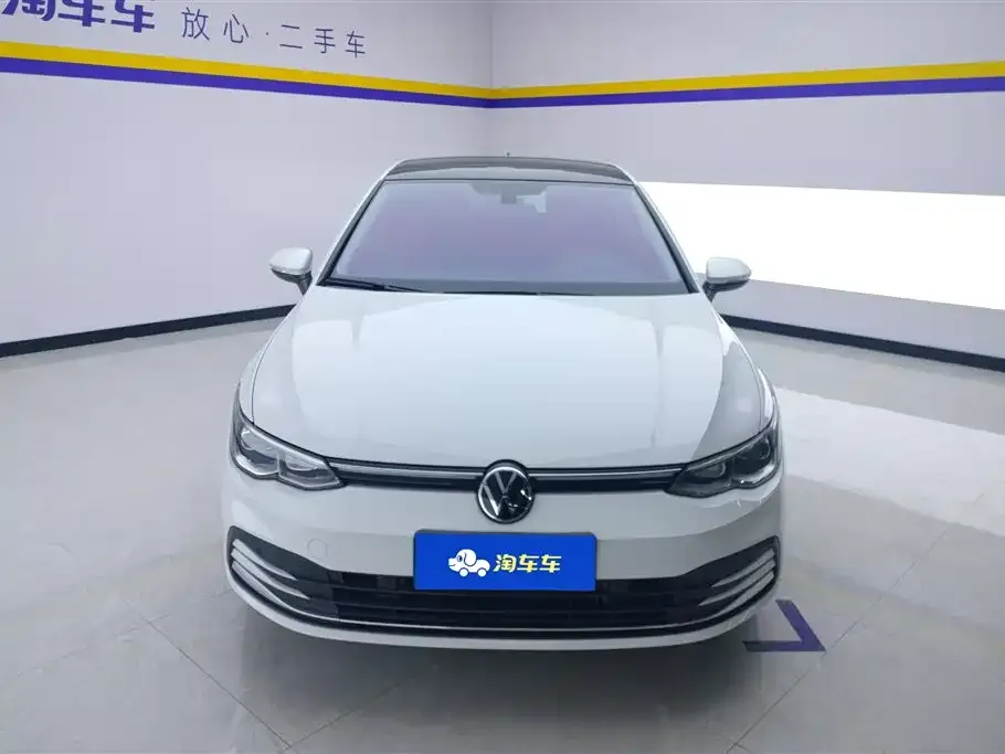Volkswagen Golf 2023 из CN, фото 7