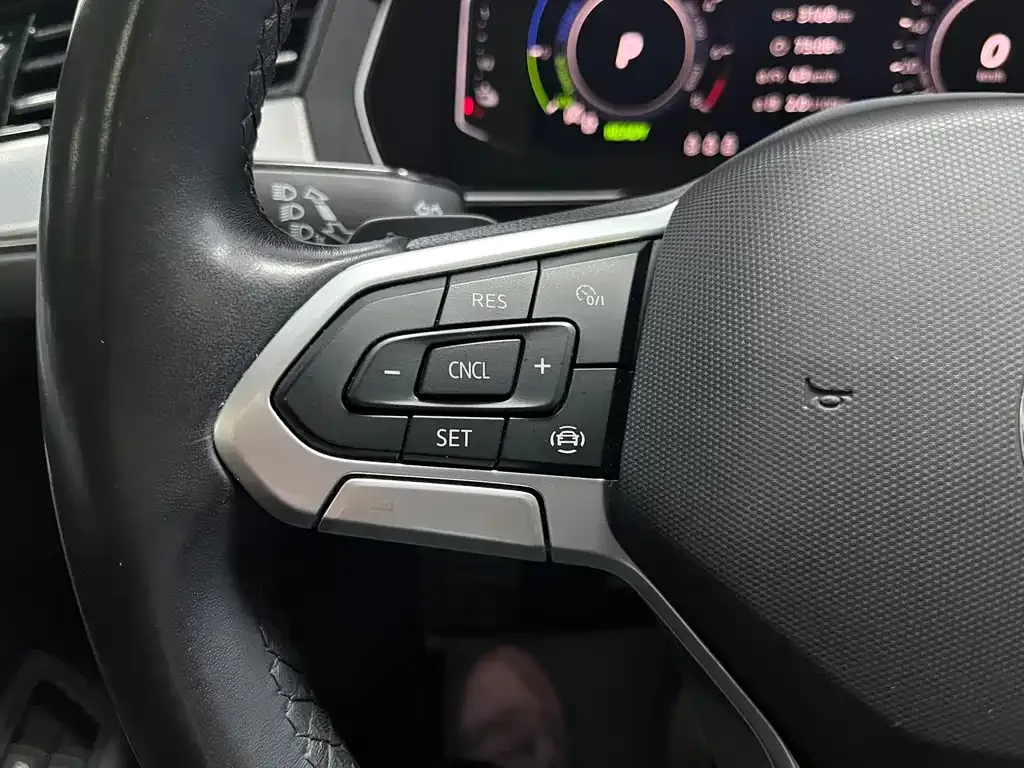 Volkswagen Magotan GTE PHEV 2023 из CN, фото 6