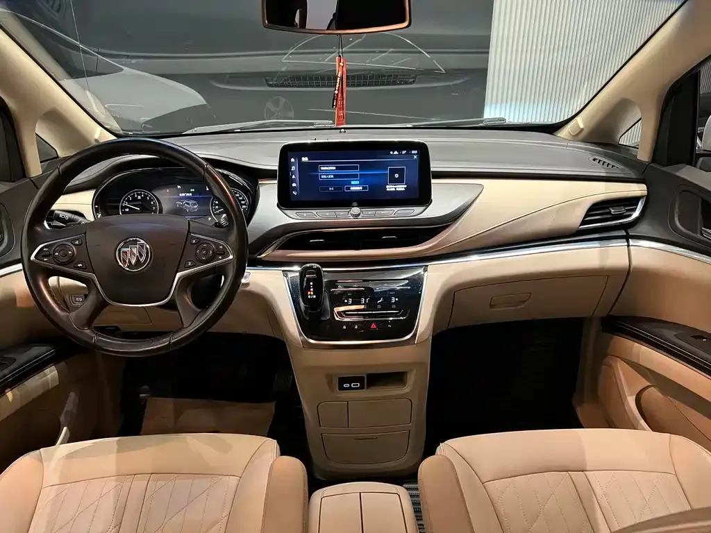 Buick GL8 2023 из CN, фото 5