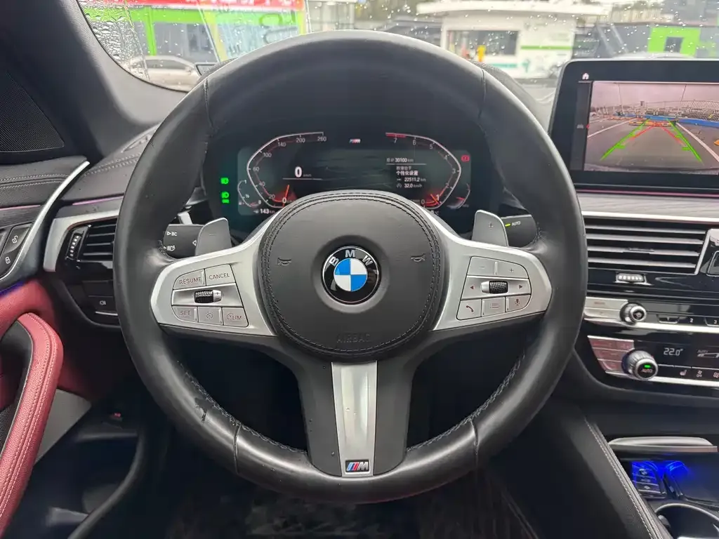 BMW 5 Series 2022 из CN, фото 10