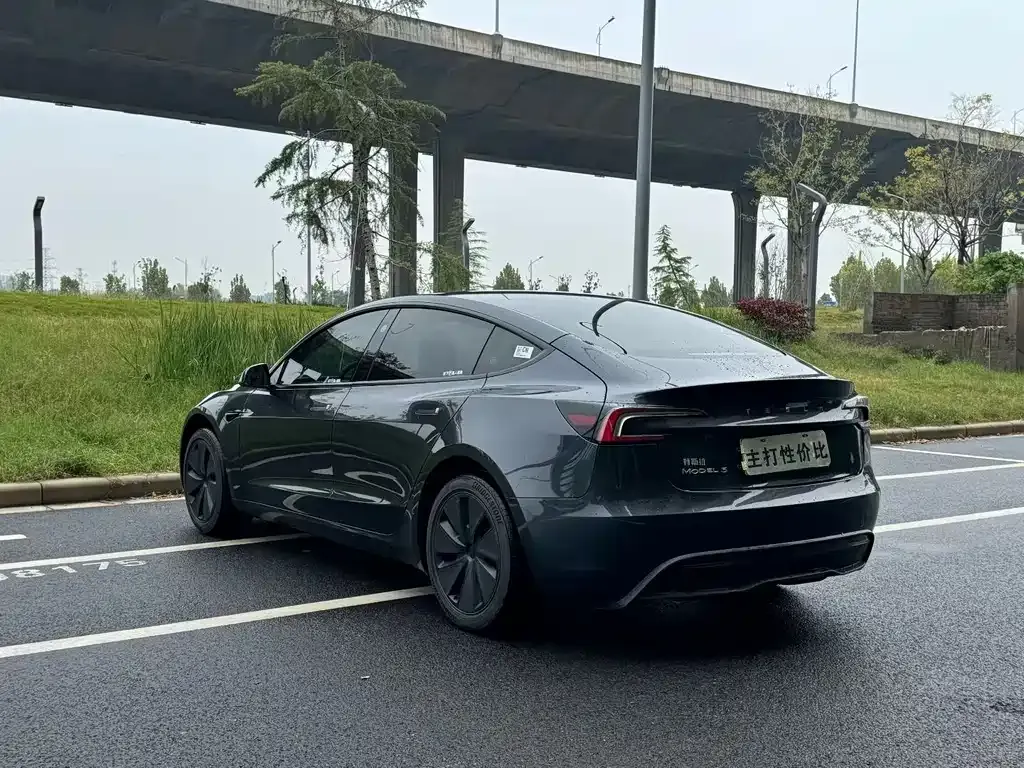 Tesla Model 3 2025 из CN, фото 8