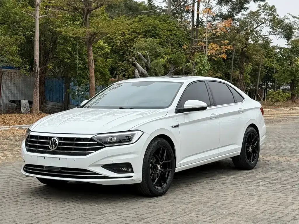 Volkswagen Sagitar 2022 из CN, фото 1