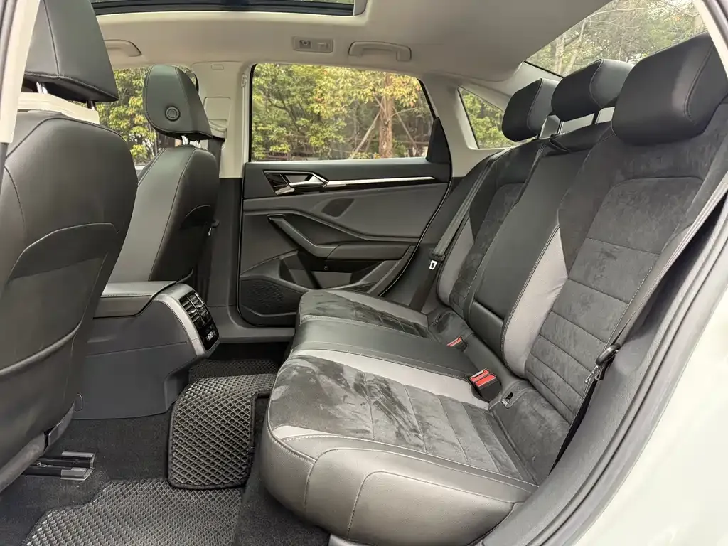 Volkswagen Sagitar 2022 из CN, фото 7