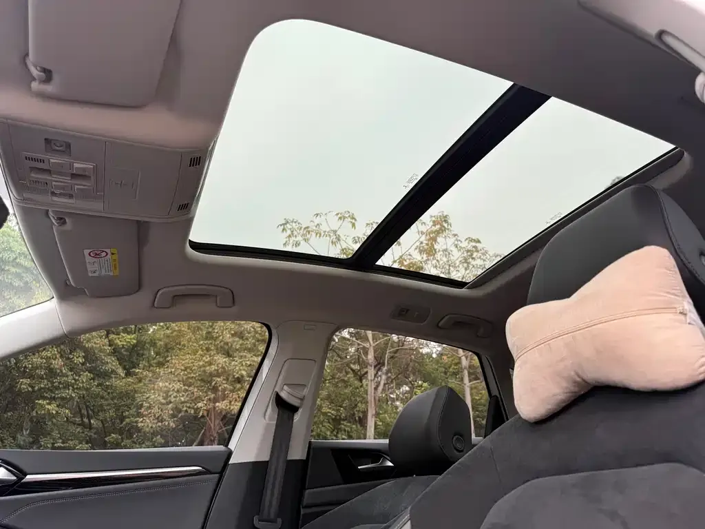 Volkswagen Sagitar 2022 из CN, фото 2