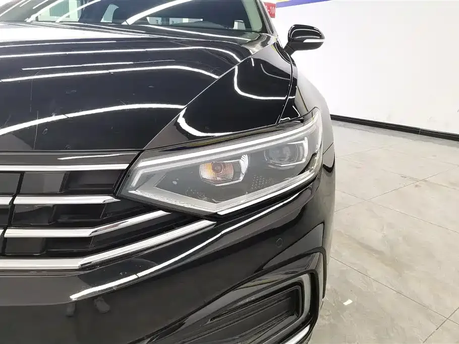 Volkswagen Magotan GTE PHEV 2024 из CN, фото 6