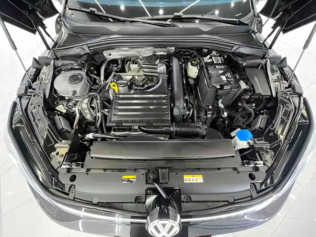 Volkswagen Lamando 2023 из CN, фото 10