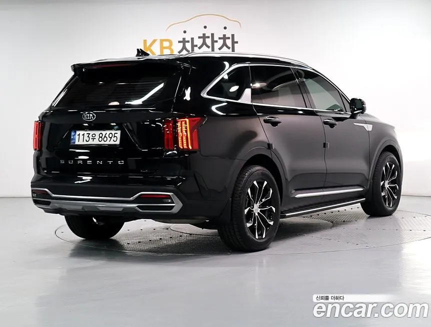 Kia Sorento — фото 5