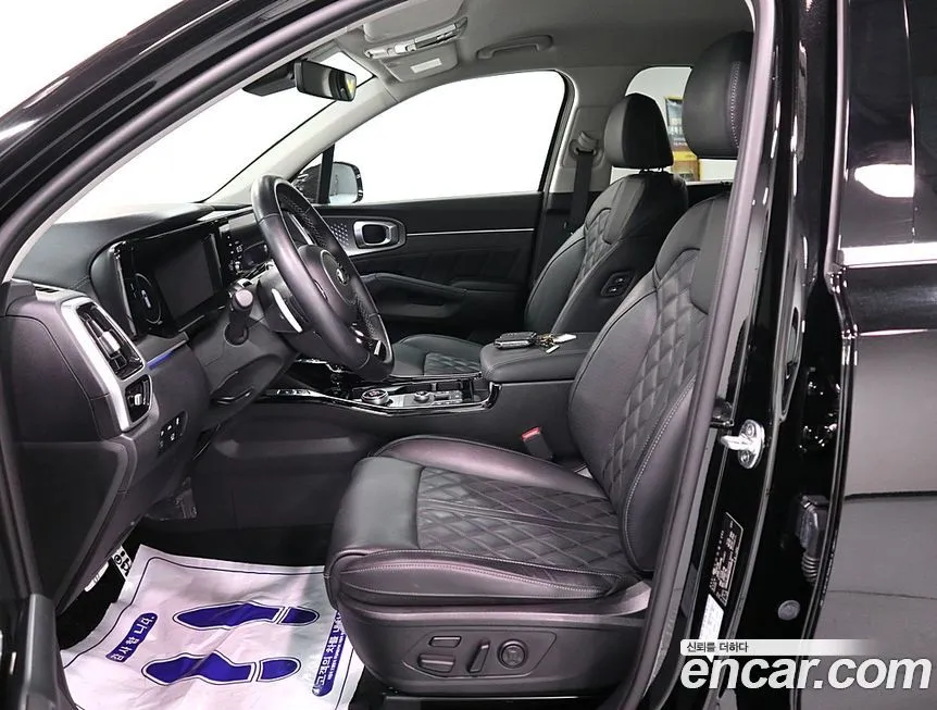 Kia Sorento — фото 9