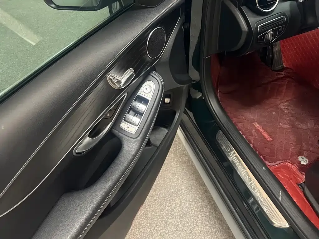Mercedes-Benz C-Class 2021 из CN, фото 3