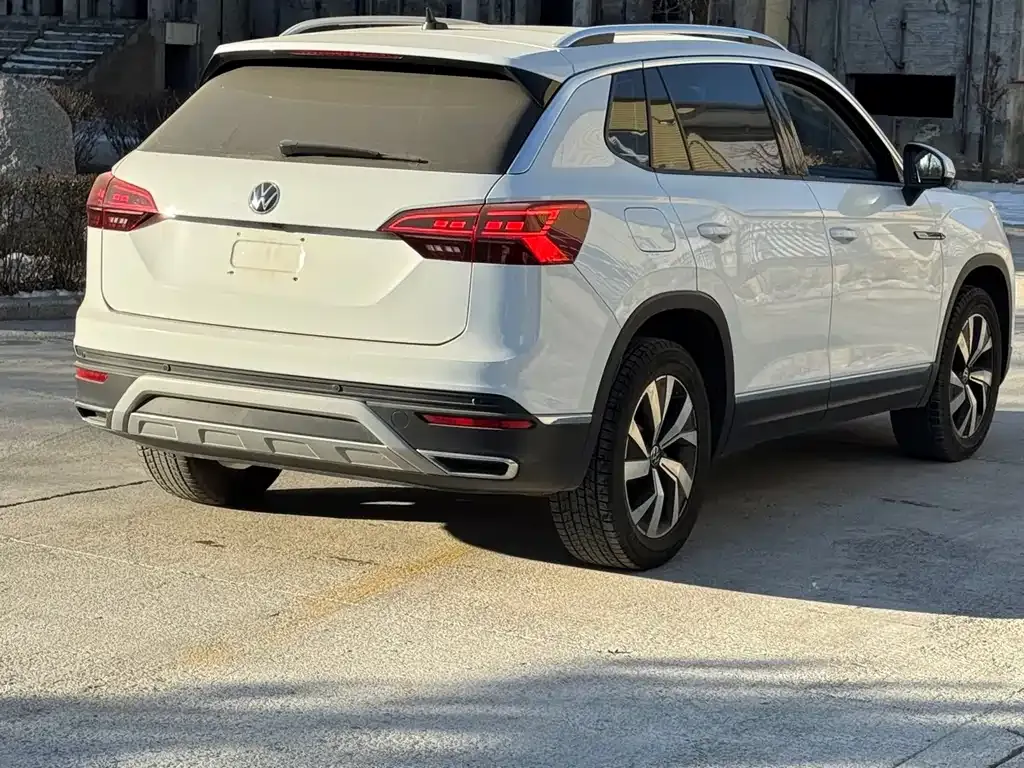 Volkswagen Tharu 2022 из CN, фото 5