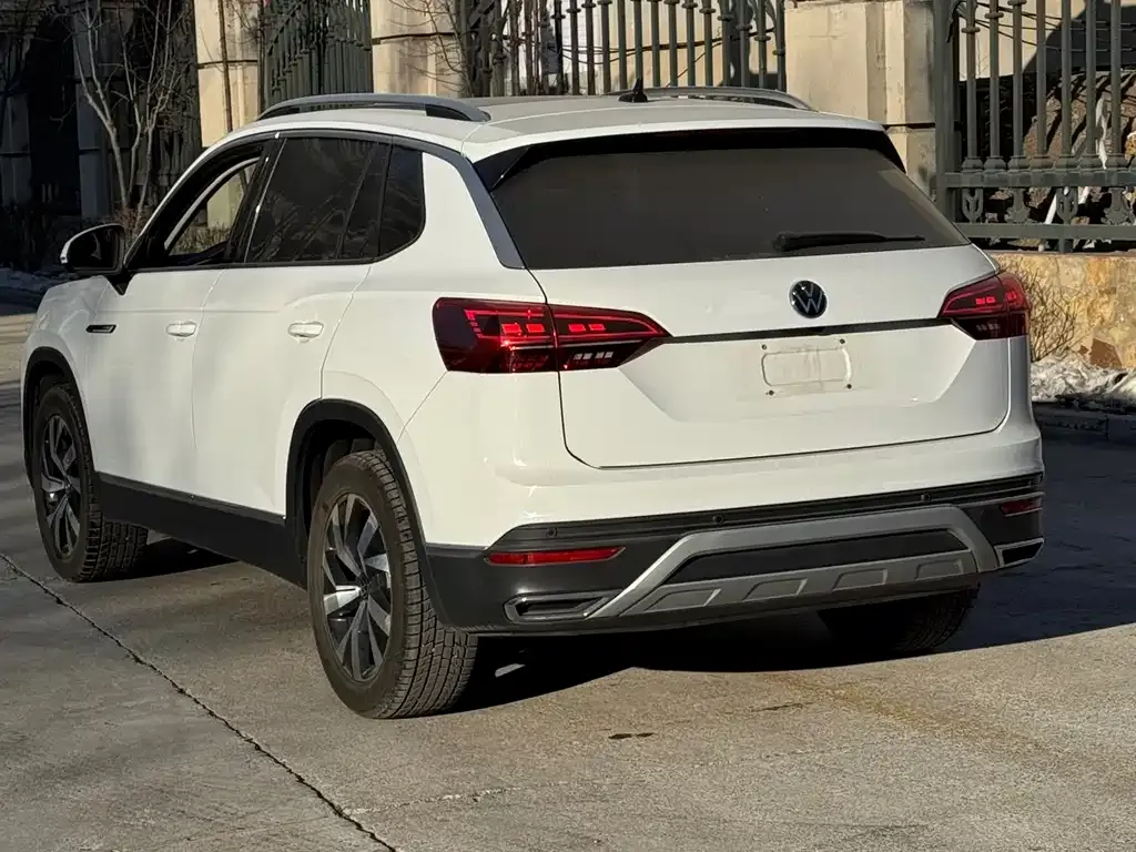Volkswagen Tharu 2022 из CN, фото 8