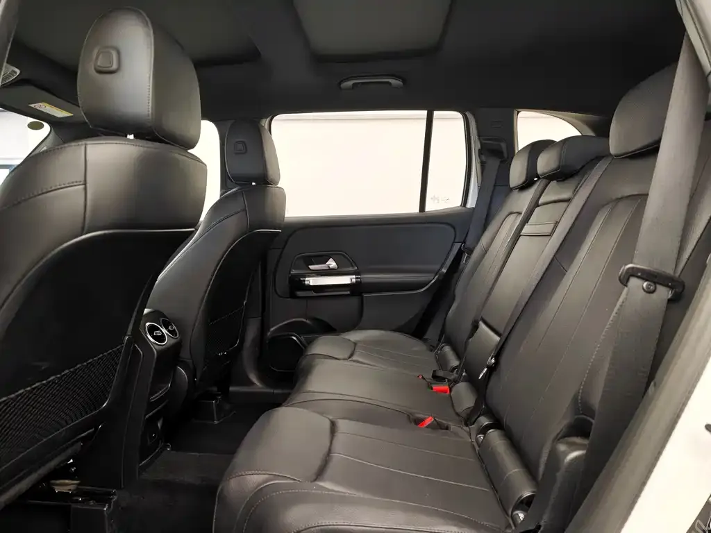 Mercedes-Benz GLA 2023 из CN, фото 3