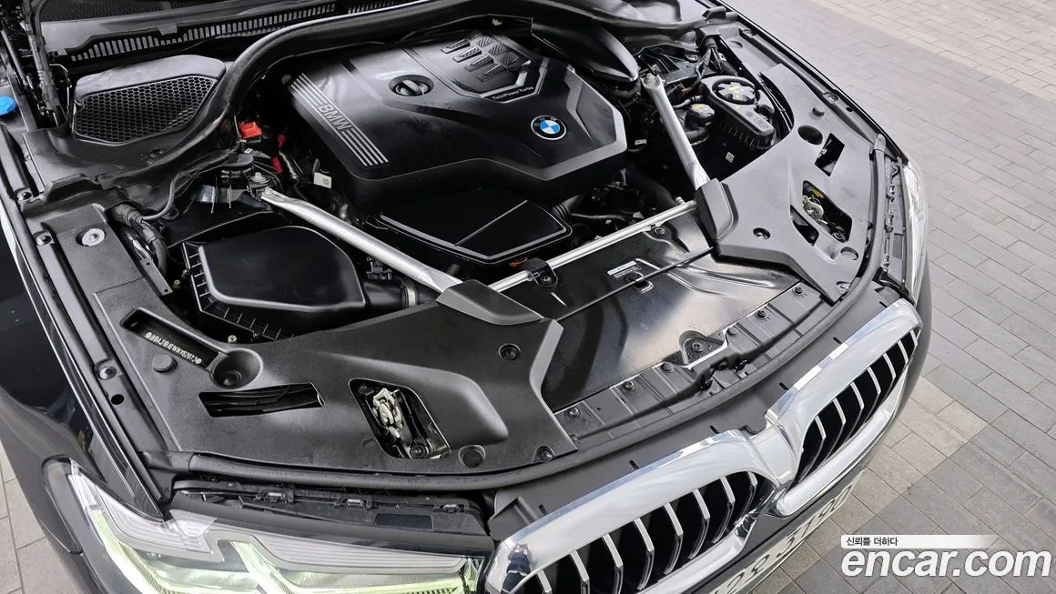 BMW 5-Series 2022 из KR, фото 10