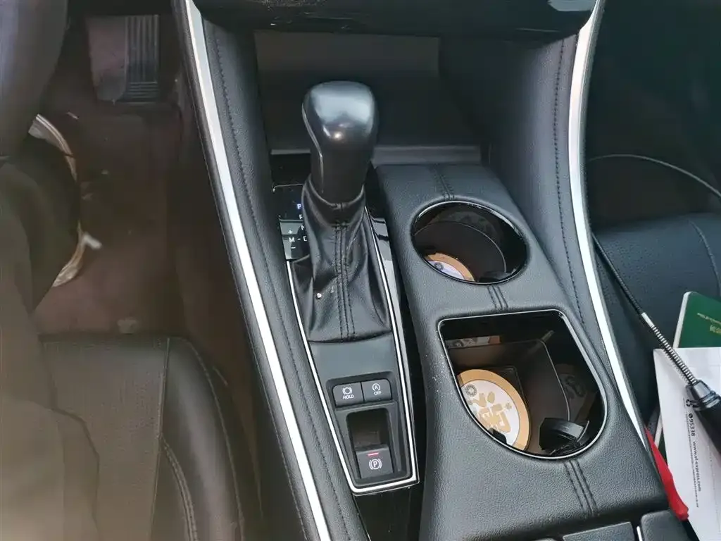 Toyota Avalon 2023 из CN, фото 8