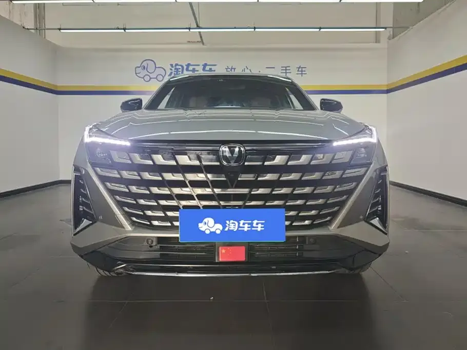 Changan UNI-Z New Energy 2024 из CN, фото 4