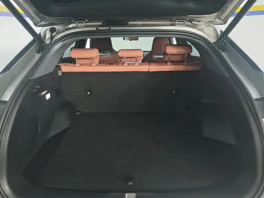 Changan UNI-Z New Energy 2024 из CN, фото 3