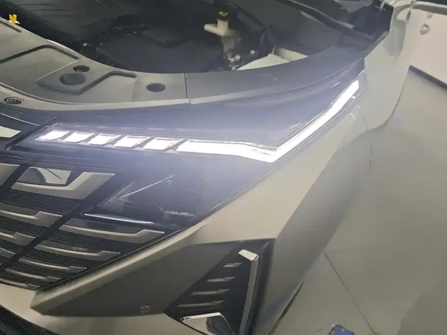 Changan UNI-Z New Energy 2024 из CN, фото 5