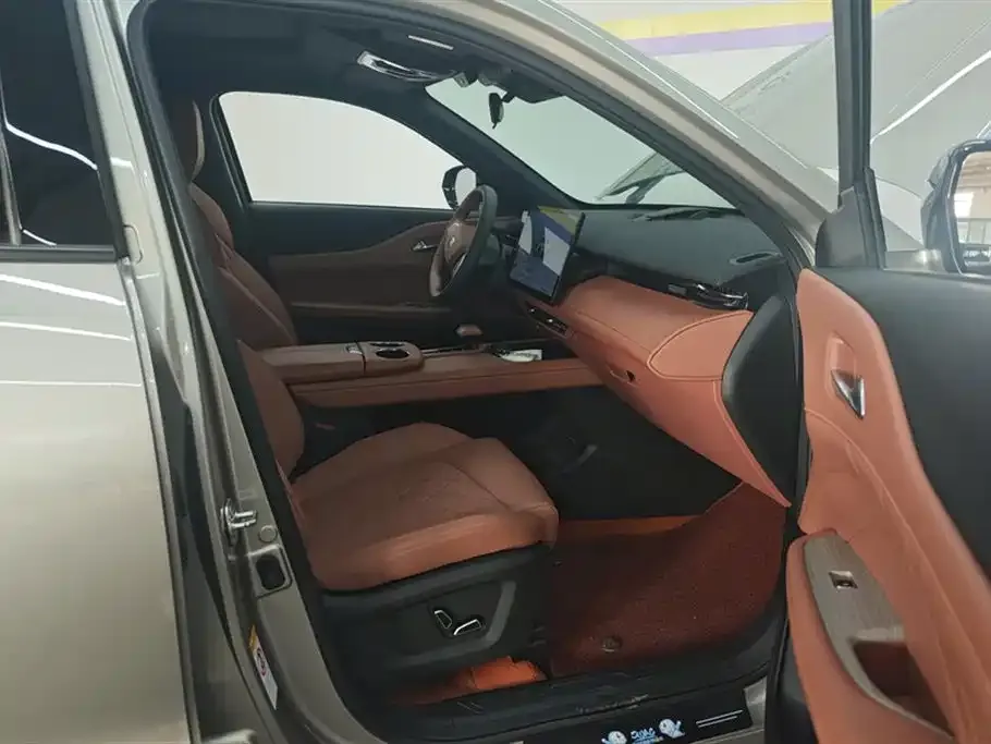 Changan UNI-Z New Energy 2024 из CN, фото 9