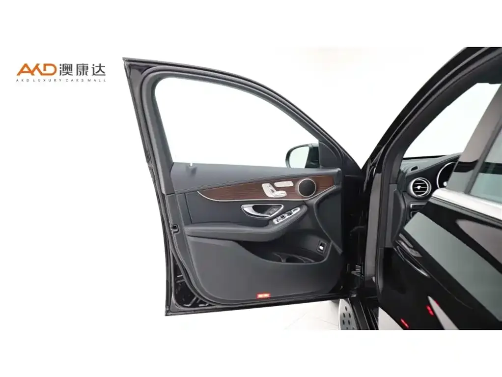 Mercedes-Benz GLC 2023 из CN, фото 7