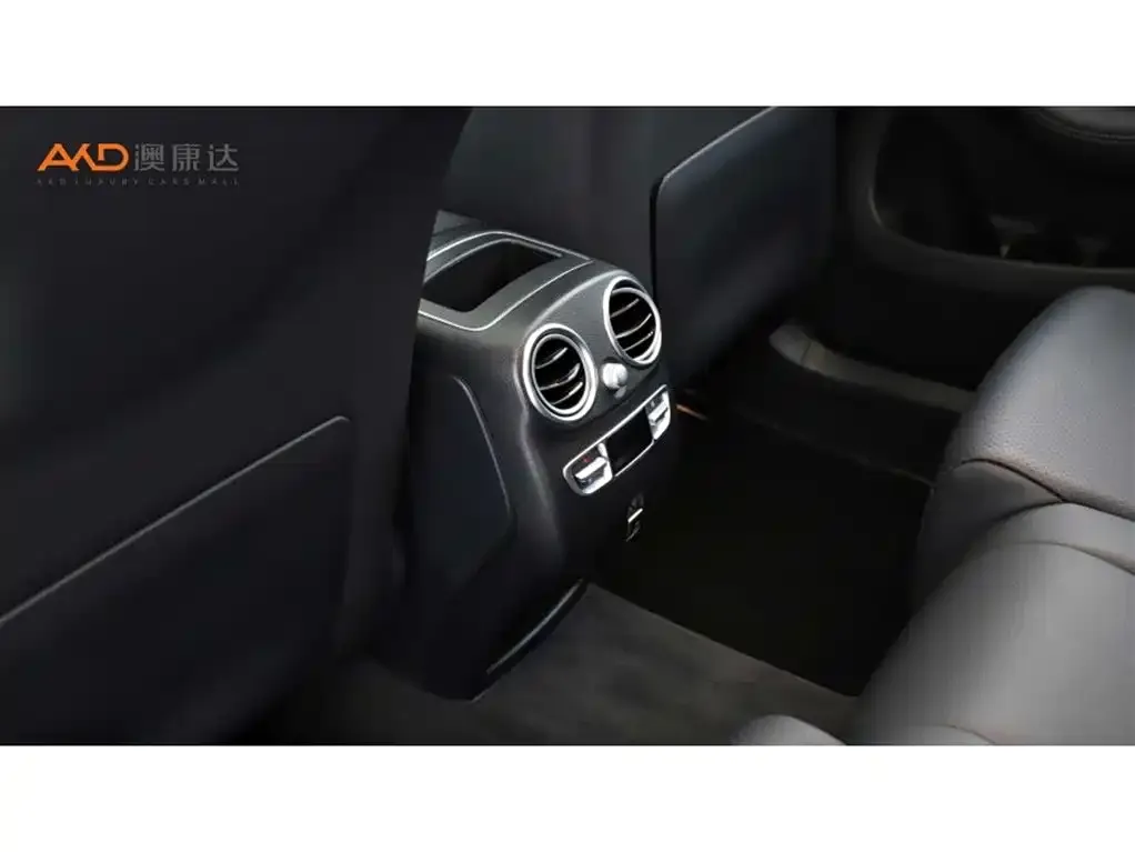Mercedes-Benz GLC 2023 из CN, фото 3