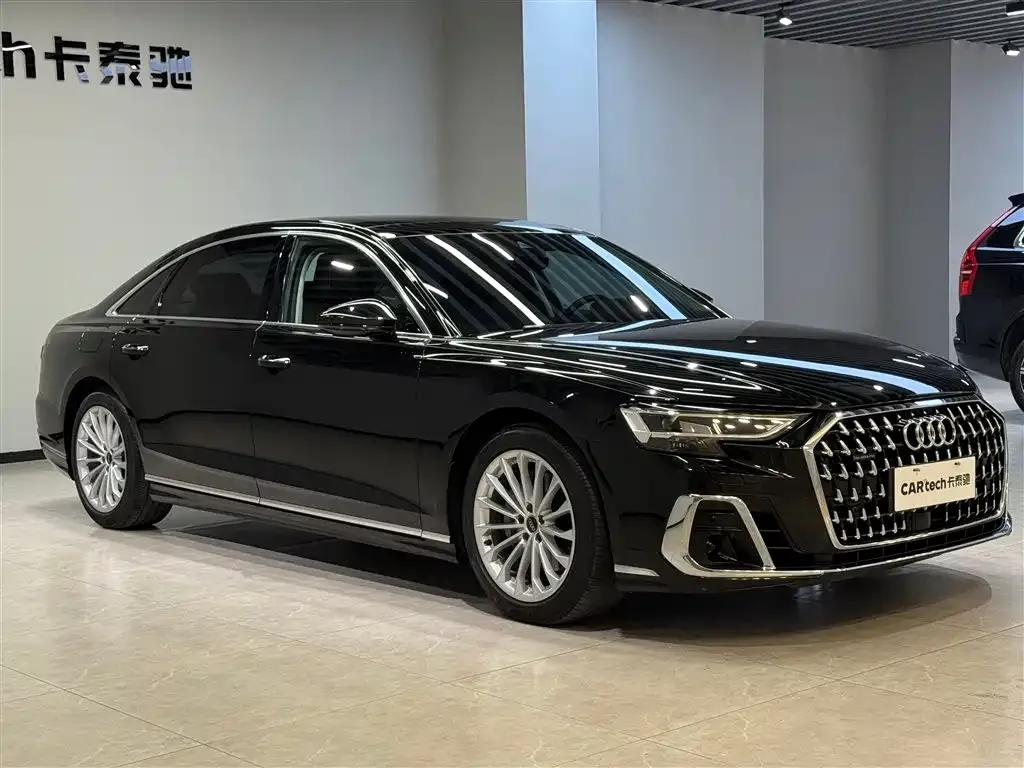 Audi A8 2023 из CN, фото 6