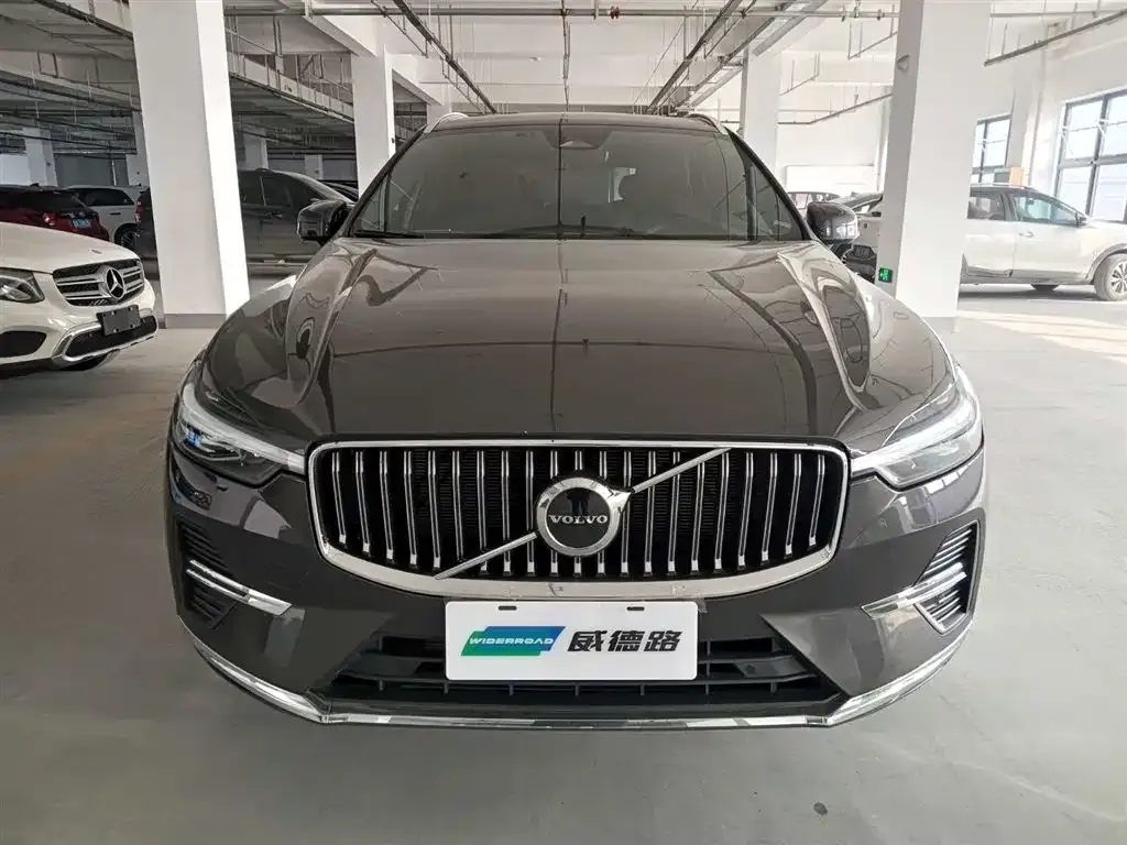 Volvo XC60 2024 из CN, фото 8