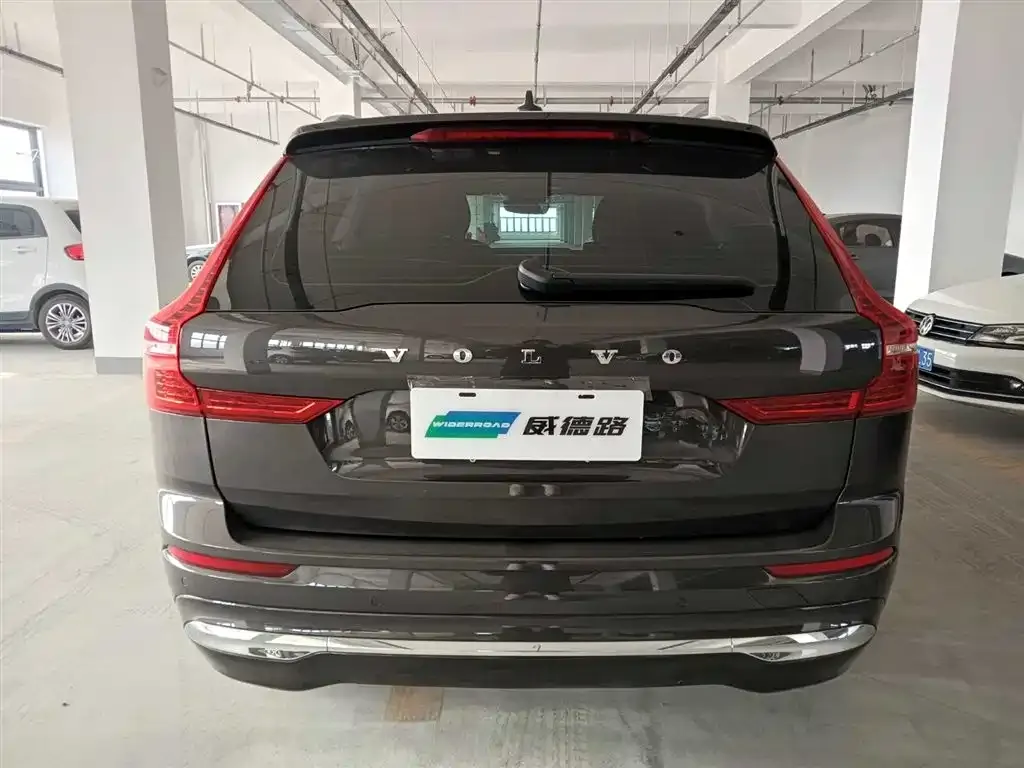 Volvo XC60 2024 из CN, фото 5