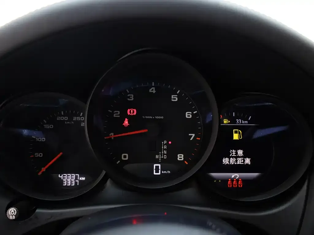 Porsche Macan 2022 из CN, фото 5