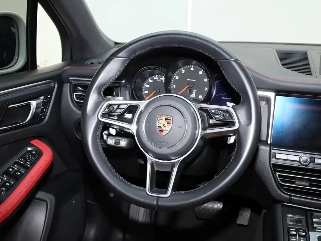 Porsche Macan 2022 из CN, фото 6