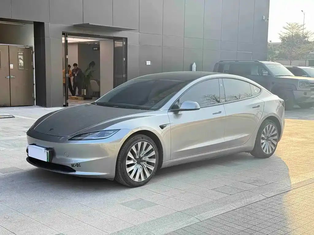 Tesla Model 3 2023 из CN, фото 1