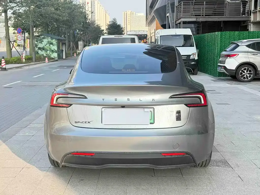 Tesla Model 3 2023 из CN, фото 5