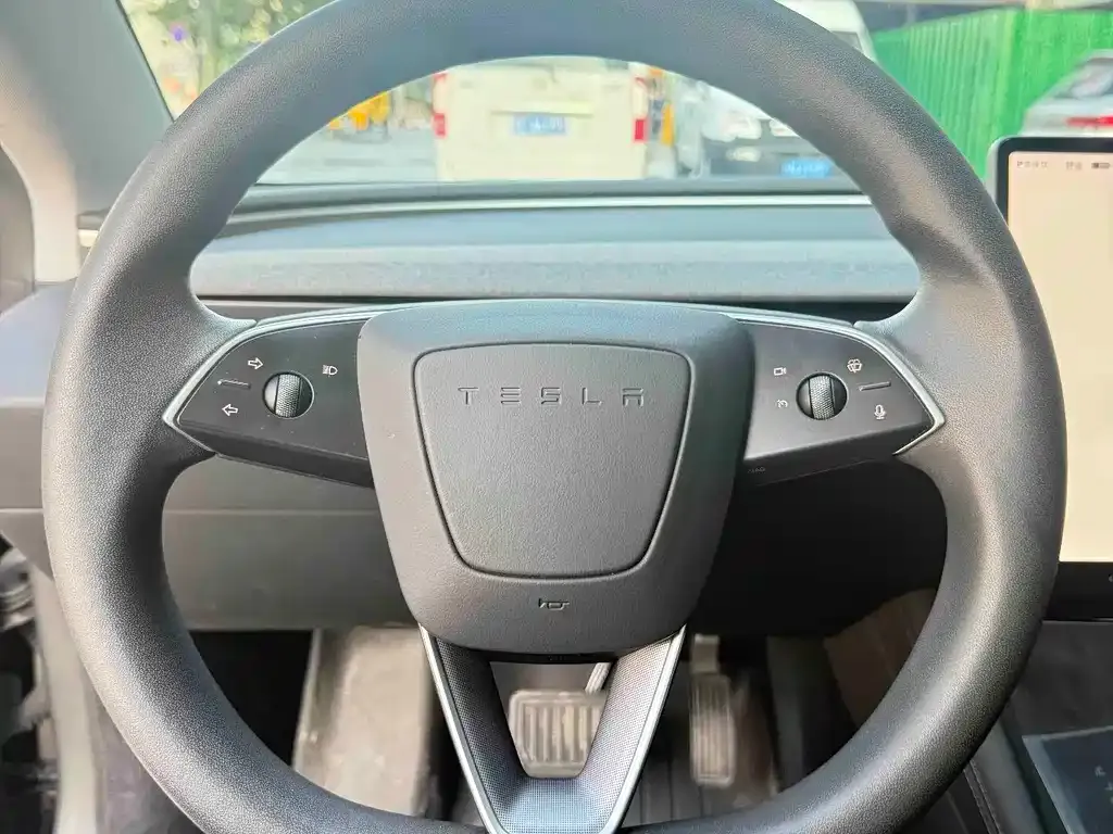 Tesla Model 3 2023 из CN, фото 3