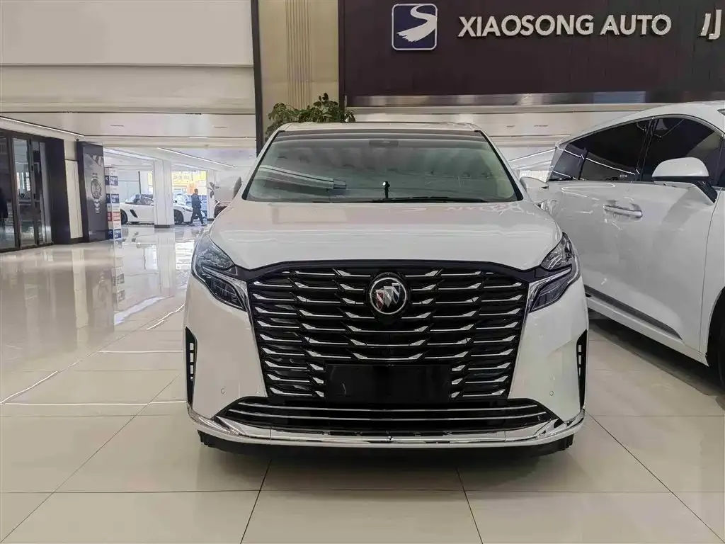 Buick GL8 2024 из CN, фото 2