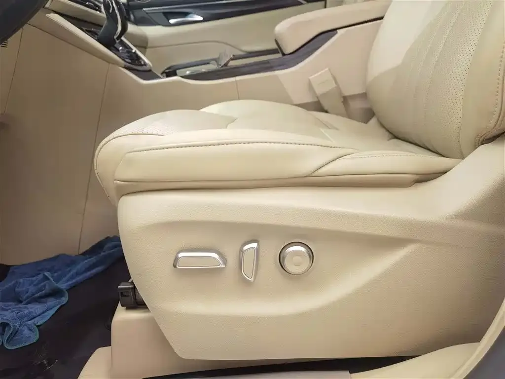 Buick GL8 2024 из CN, фото 6