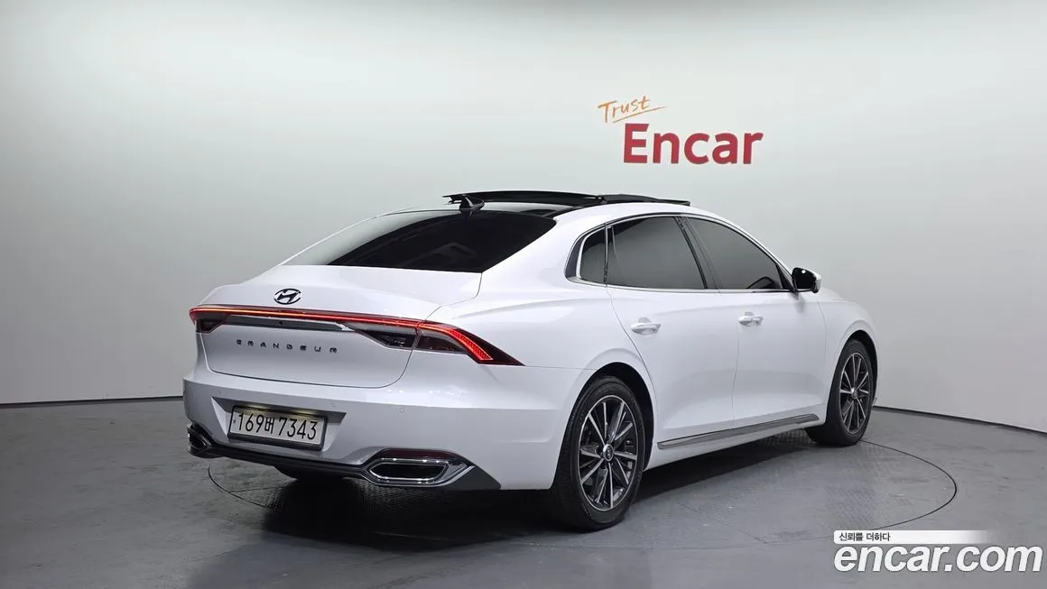 Hyundai Grandeur 2022 из KR, фото 6