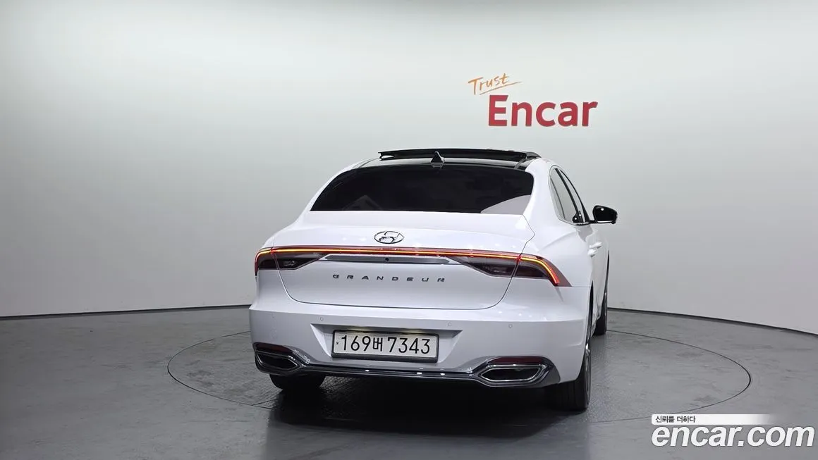 Hyundai Grandeur 2022 из KR, фото 4