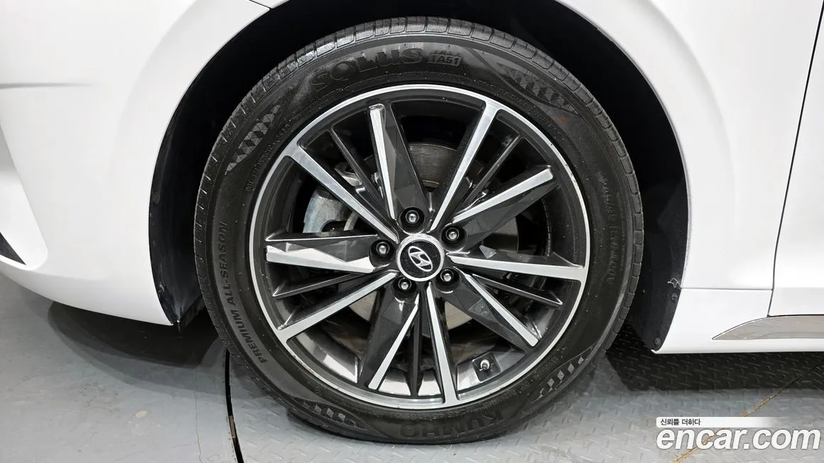Hyundai Grandeur 2022 из KR, фото 10