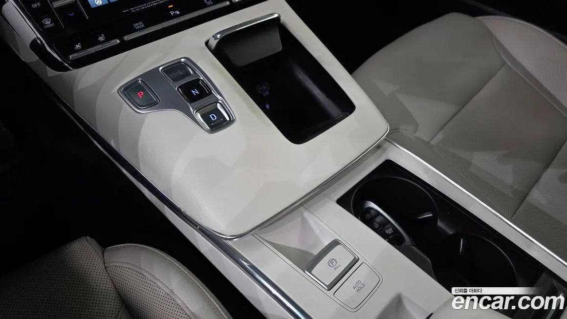 Hyundai Grandeur 2022 из KR, фото 3