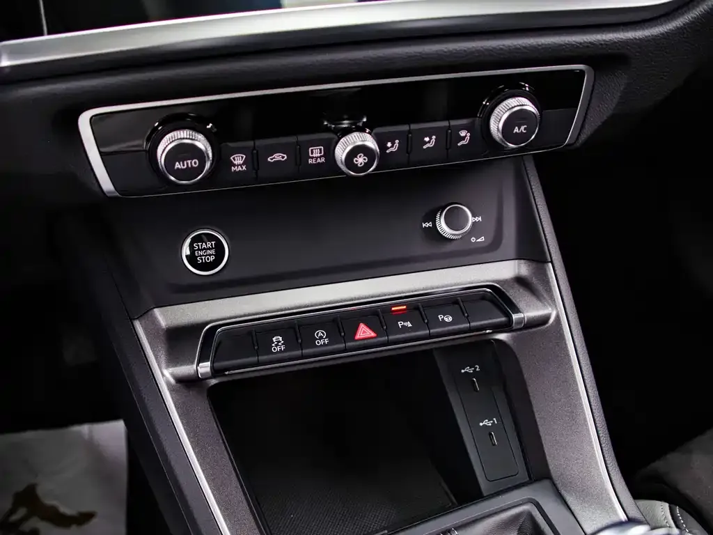 Audi Q3 2022 из CN, фото 7