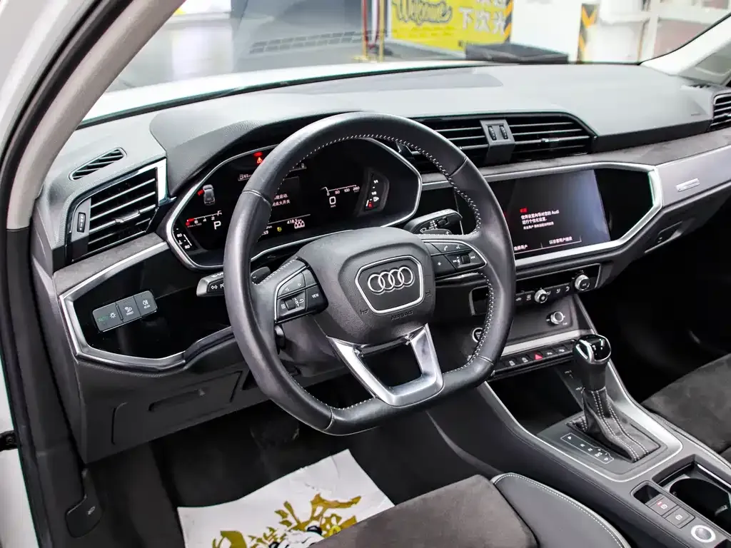 Audi Q3 2022 из CN, фото 4
