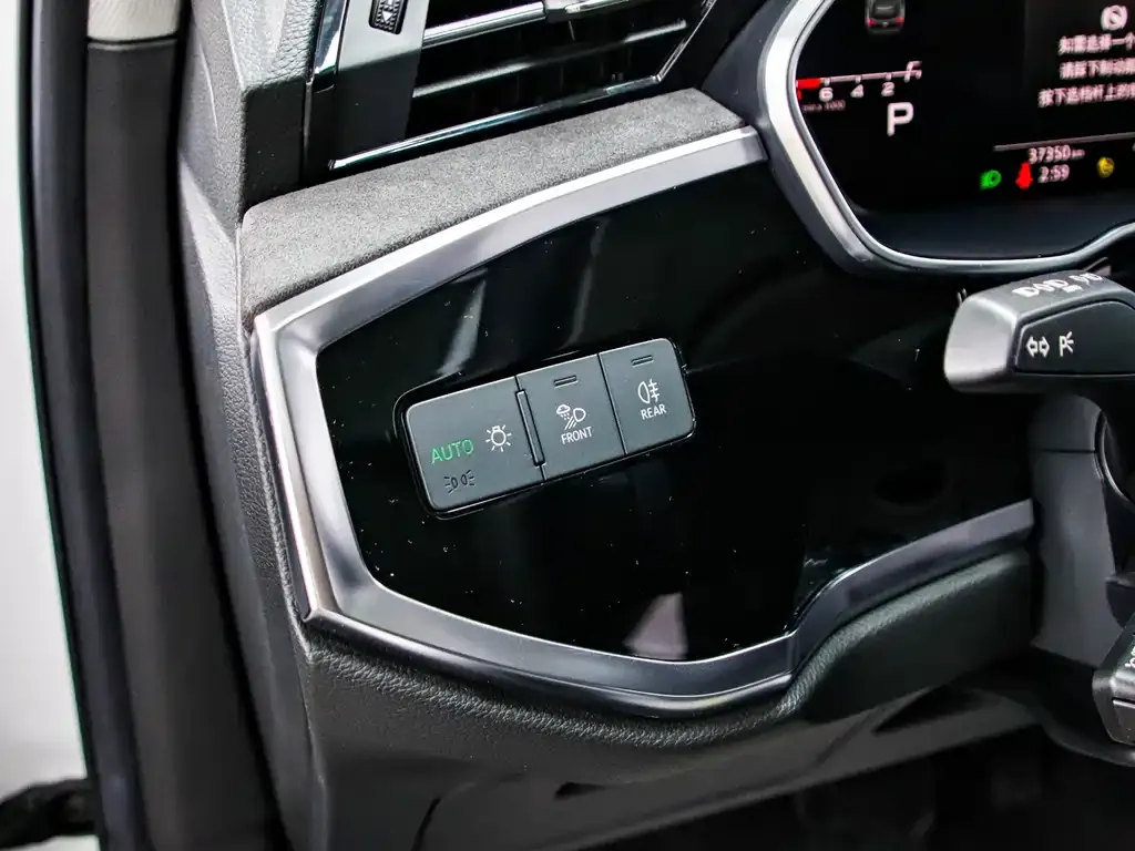 Audi Q3 2022 из CN, фото 5