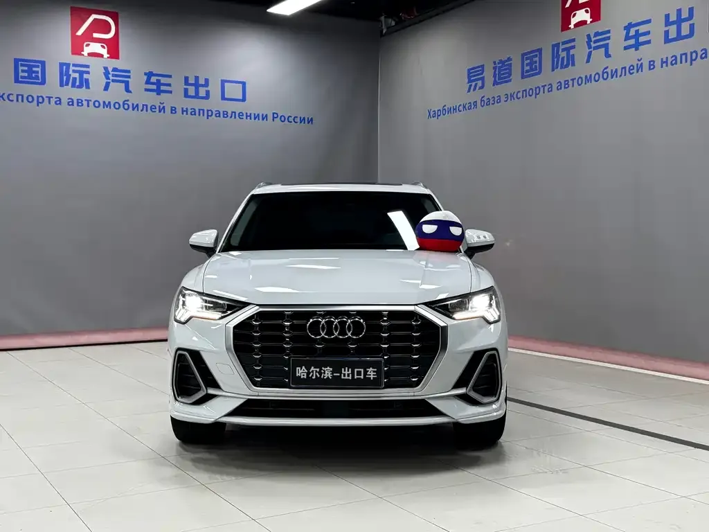 Audi Q3 2021 из CN, фото 4